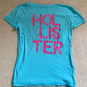 Hollister tee